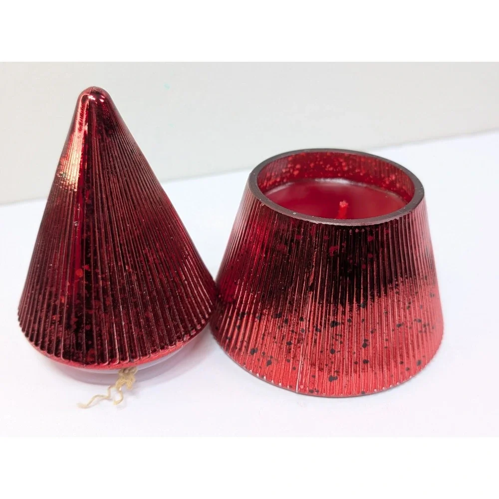 The Smell‎ of Christmas Red Tree Candle New